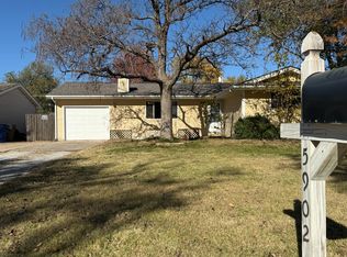 5902 W Franklin St, Wichita, KS 67212