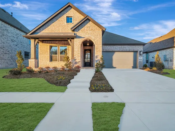 1818 Bell Ct, Van Alstyne, TX 75495