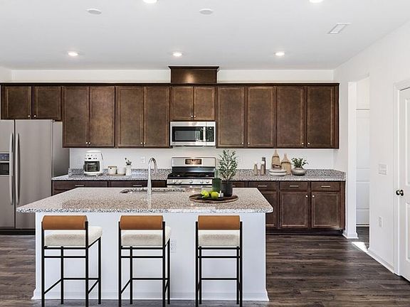 7th image of this home