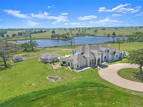 1030 E Us Highway 84, Fairfield, TX 75840