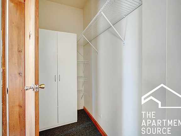 4th image of 6726 N Glenwood Ave #203