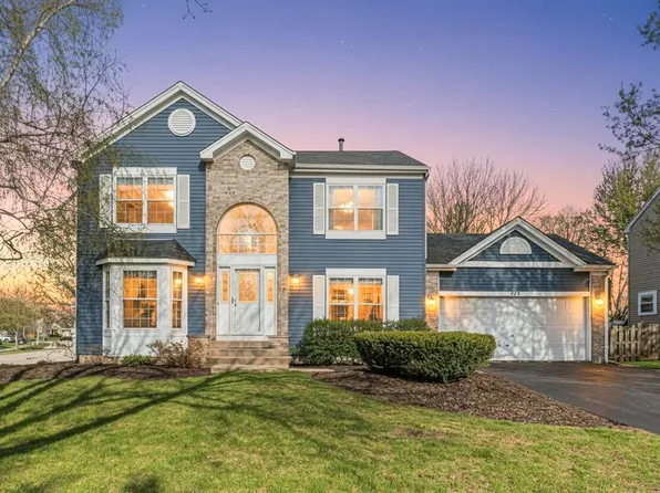 794 White Pine Cir, Lake In The Hills, IL 60156