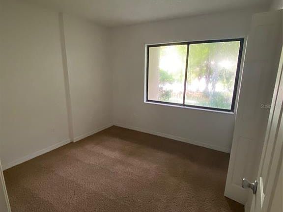 4th image of 614 Sailfish Rd