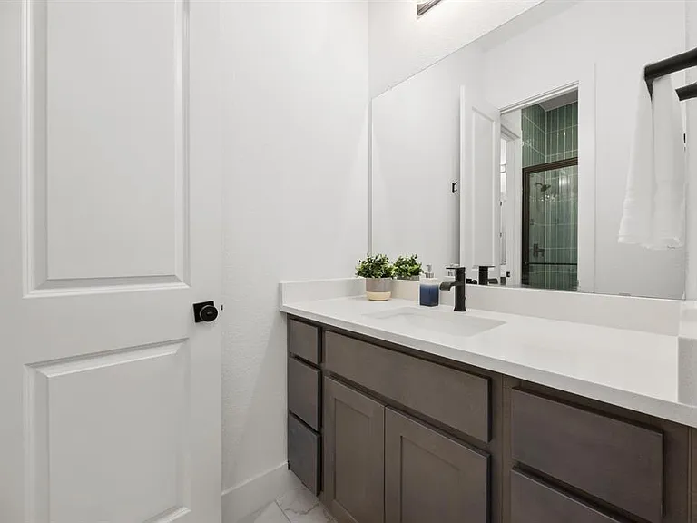 212 Texas Bluebonnet Trl — Photo 23