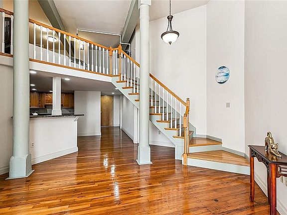 2nd image of 920 Poeyfarre St APT 267