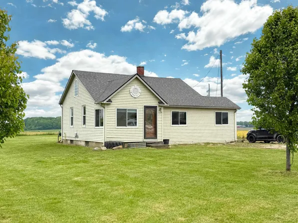11250 Bristol Rd, Lennon, MI 48449