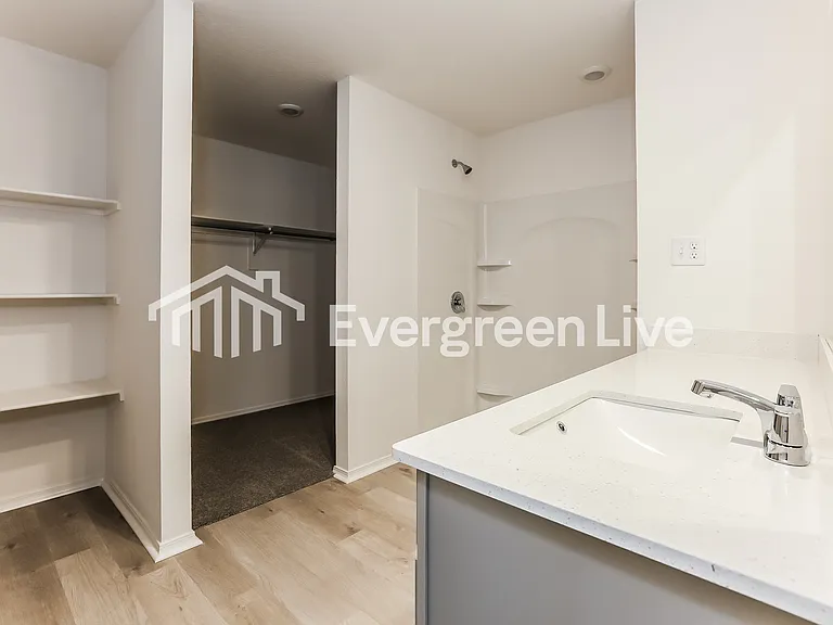 143 Jasmine Ct — Photo 11