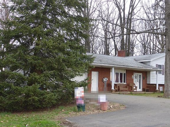 3rd image of 40 Park Rd