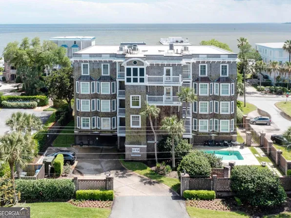 744 Ocean Blvd APT 103, Saint Simons Island, GA 31522