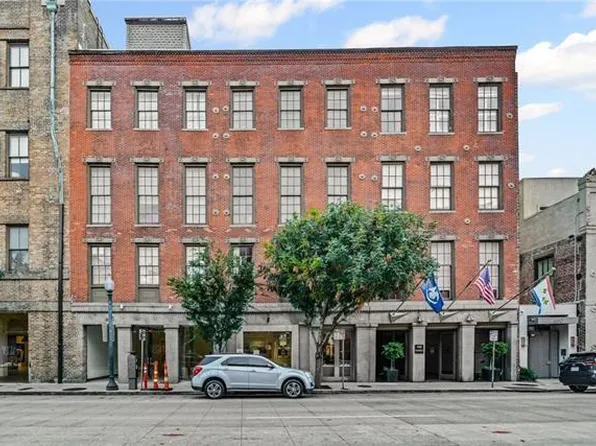 448 Julia St APT 221, New Orleans, LA 70130