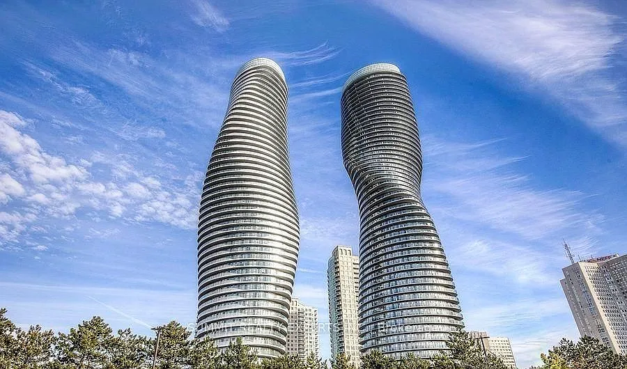 2 bed, $2,775 — Photo 1