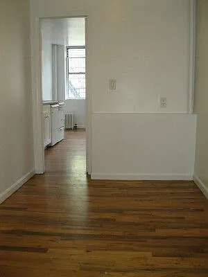 Rented by Tower Brokerage | media 20