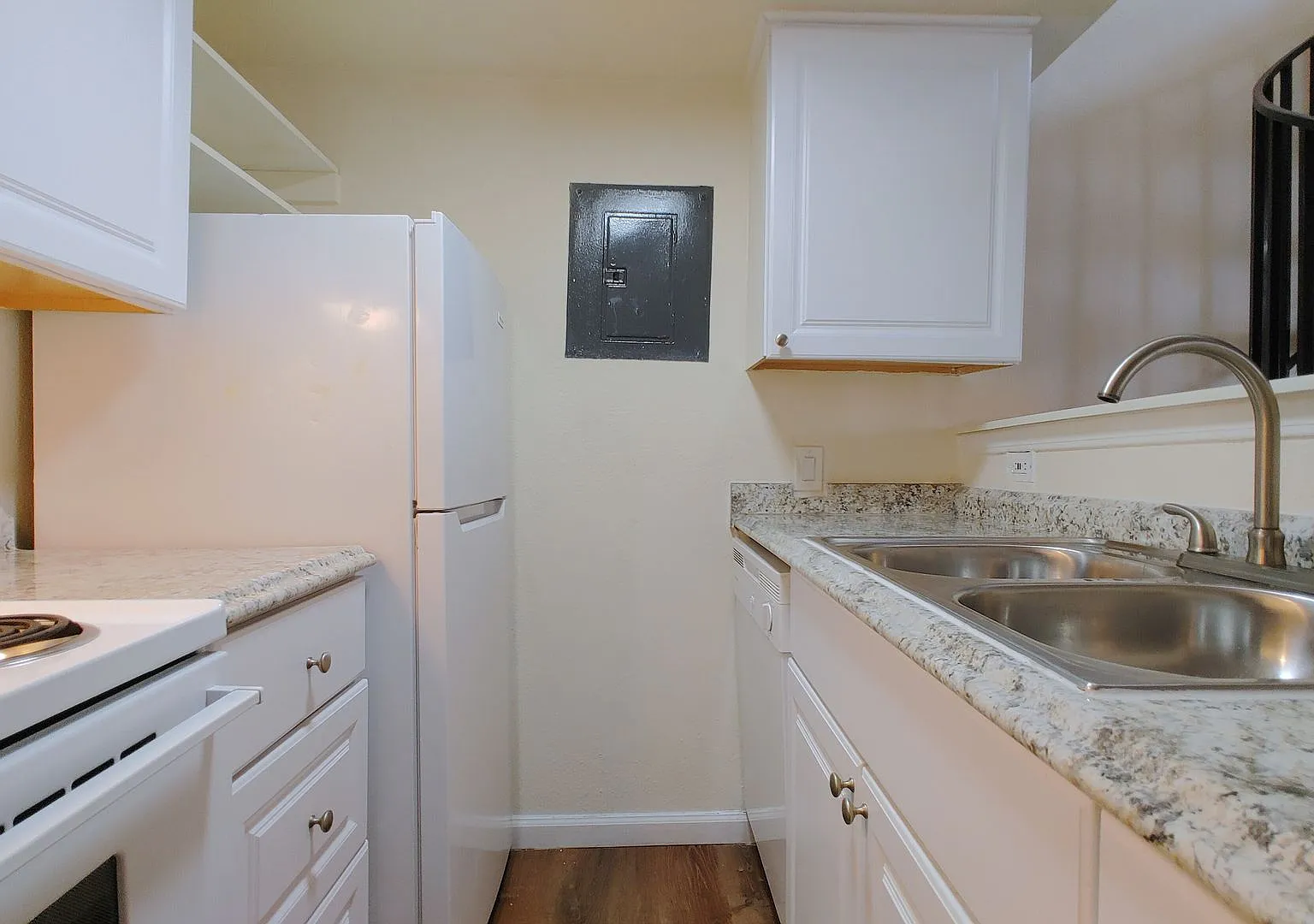 Cloudview Terrace — Photo 4