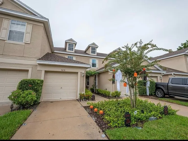 10138 Tranquility Way — Photo 2