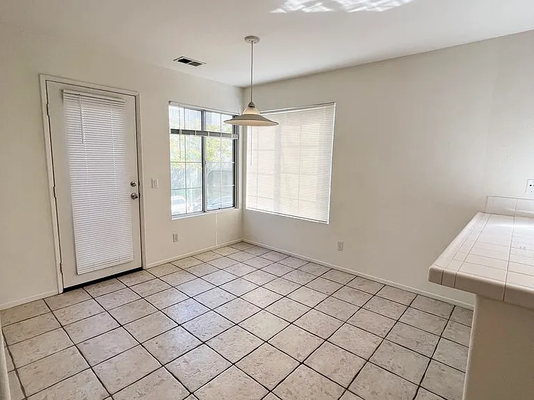 12625 El Camino Real #D — Photo 19