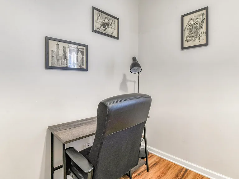 34 Gray St #2 — Photo 17
