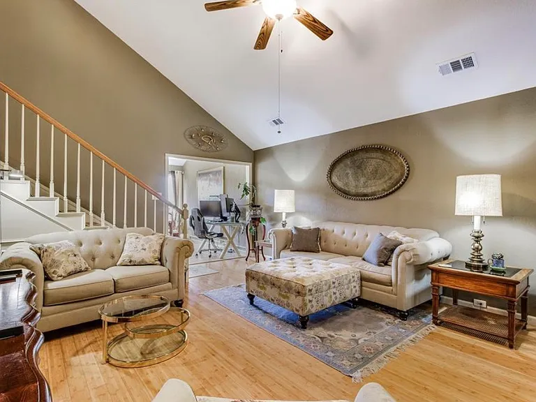 3613 Hilltop Ln — Photo 9