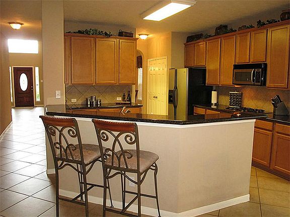 5th image of 22411 Serrano Lake Ct