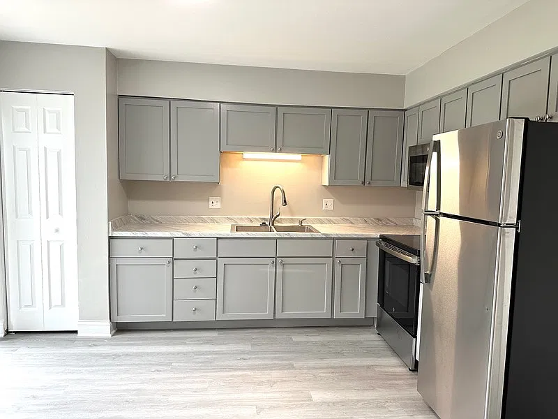 2 bed, 1.5 bath, 1020 sqft, $1,850 — Photo 3