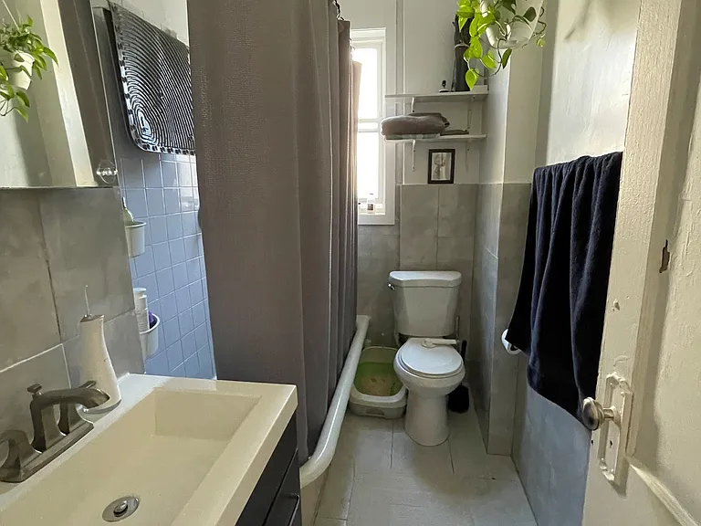 571 82nd St #3R — Photo 3