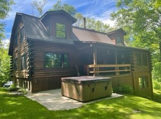 6020 Jones Rd, Canandaigua, NY 14424