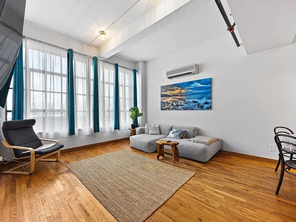 37 Bridge St APT 2D, Brooklyn, NY 11201
