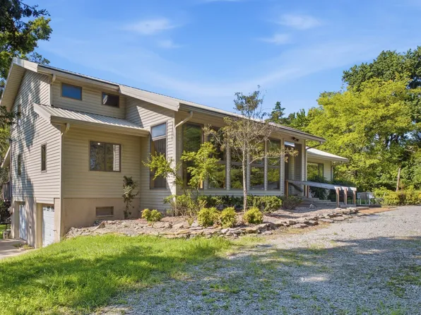 5052 John Hagar Rd, Hermitage, TN 37076