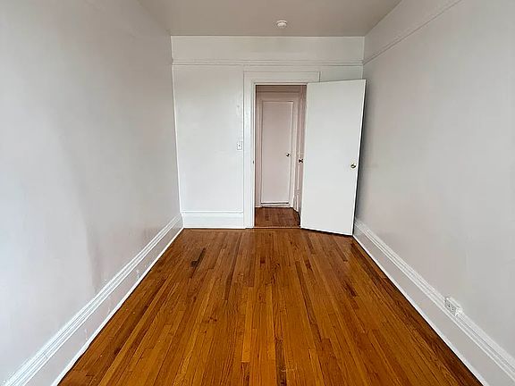 4th image of 3242 Decatur Ave APT 51