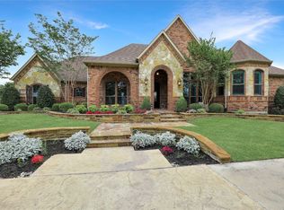203 Jessica Ct, Forney, TX 75126