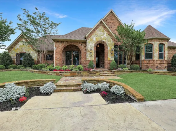 203 Jessica Ct, Forney, TX 75126