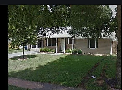 606 N Ector Dr