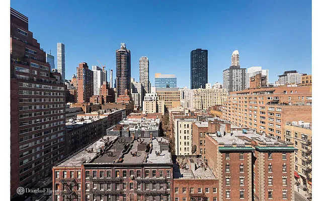 Sold by Douglas Elliman | media 8