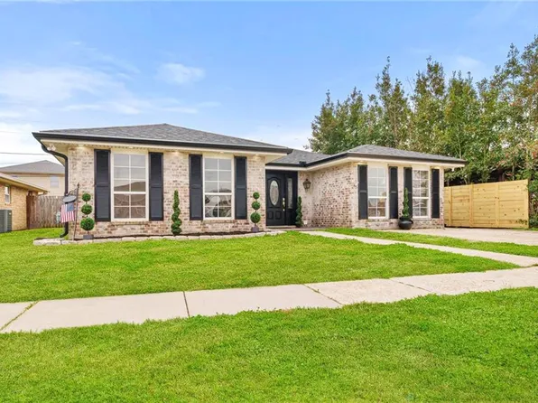 3205 Veronica Dr, Chalmette, LA 70043