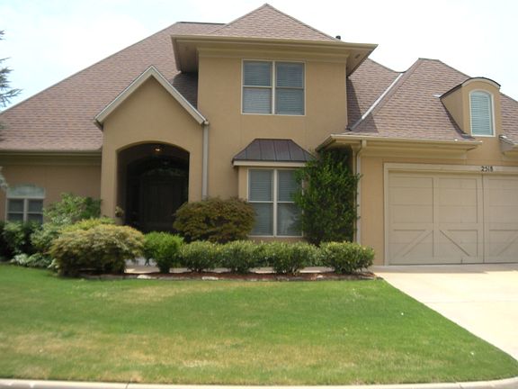 Stucco Custom Contemporary