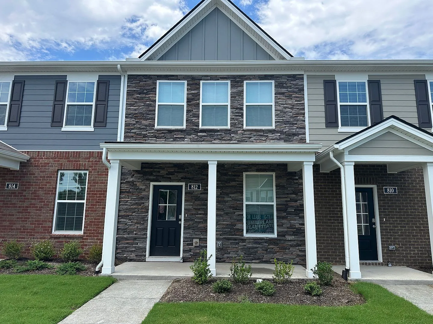 Brand New Townhome! — Photo 1