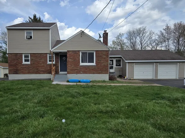 166 Blue Barns Road, Clifton Park, NY 12148