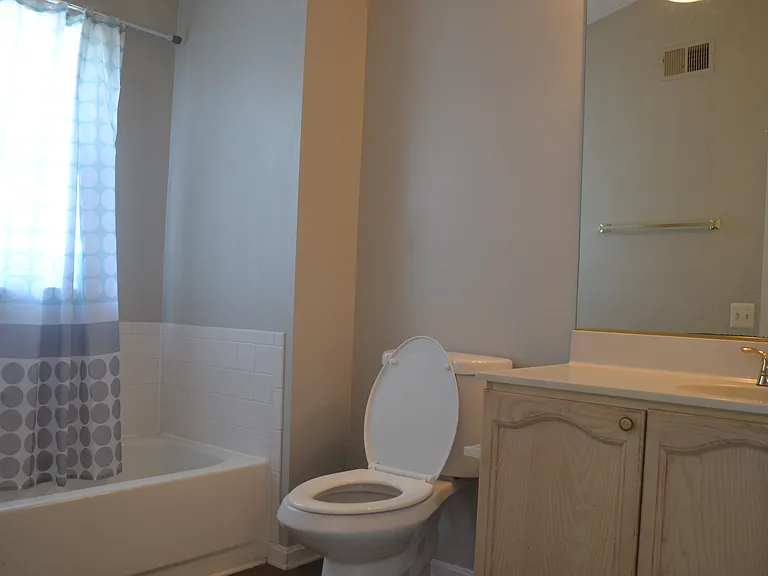7104 Collinsworth Pl — Photo 9