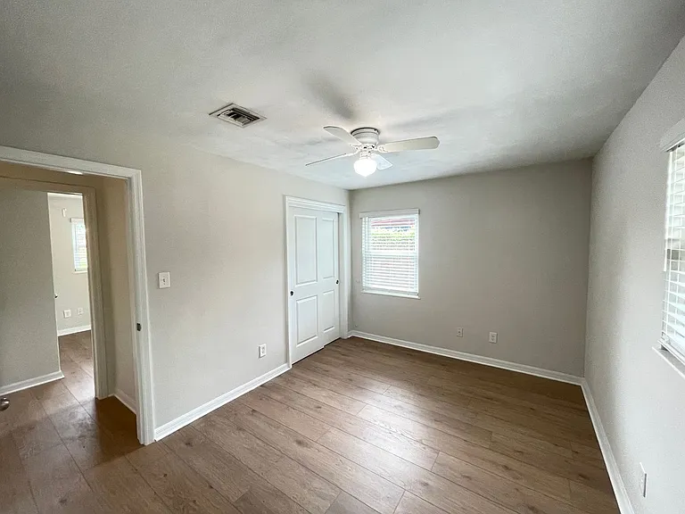 44 S Cortez Ave — Photo 15