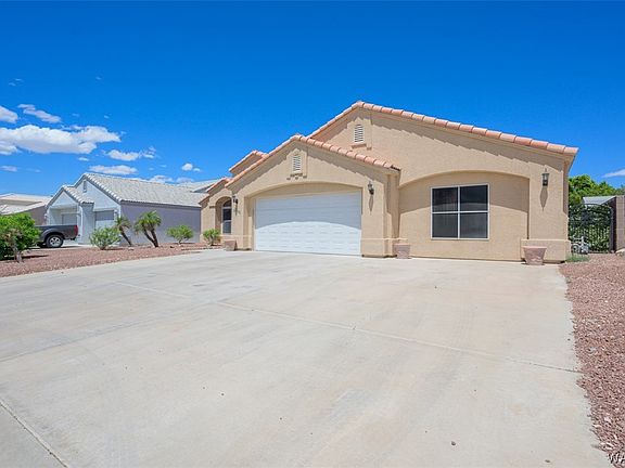 4th image of 2087 E Sandtrap Lane