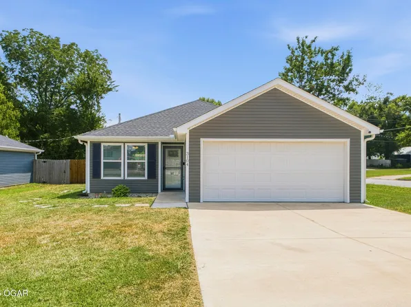3104 E 9th St, Joplin, MO 64801