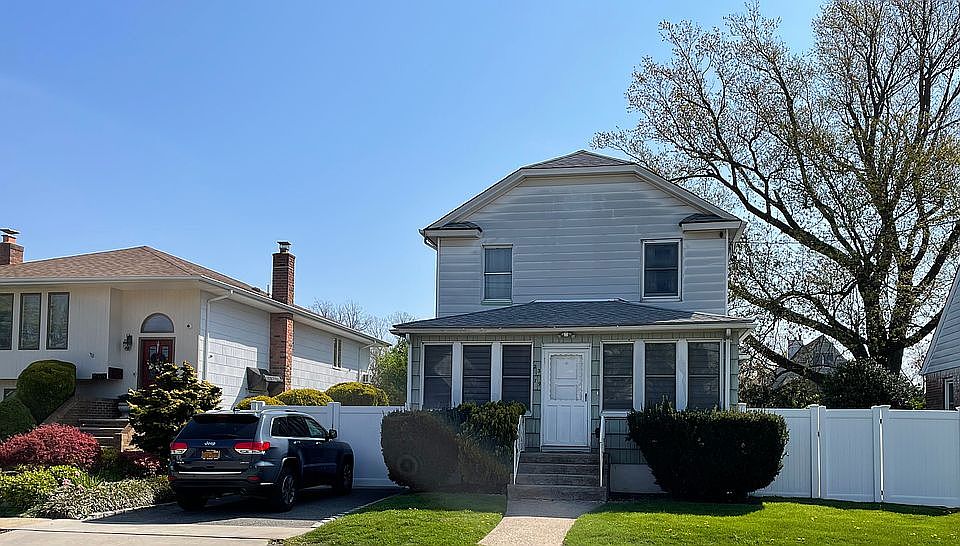 1st image of 2379 Bellmore Ave