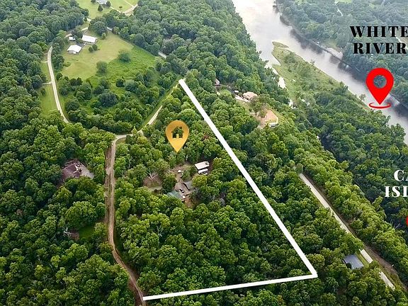 4th image of 40 Island Head Ln
