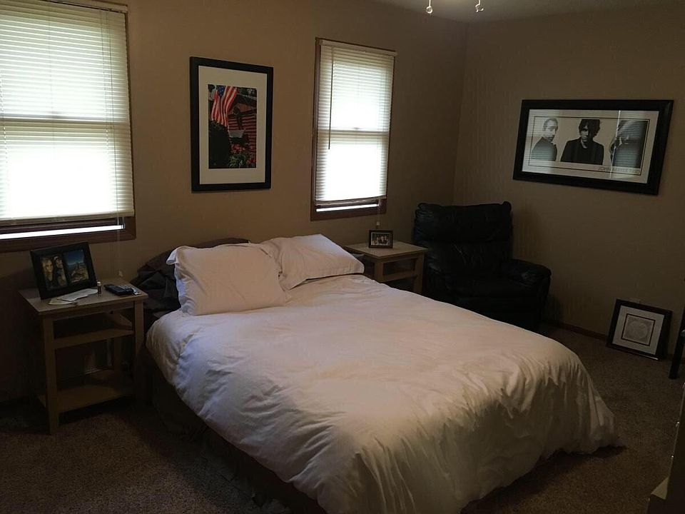 1st image of 399B Johnathan Ln