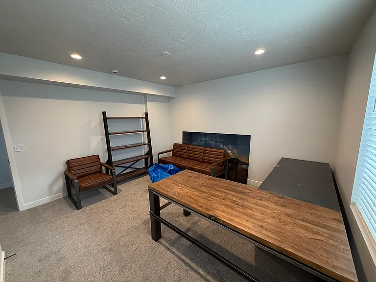 1014 W Netleaf St #B — Photo 9