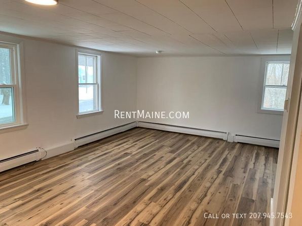 1084 School St APT 2