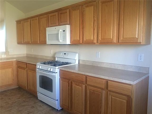 5th image of 2132 Cedar Park Dr