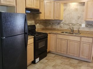 46 165th Pl, Calumet City, IL