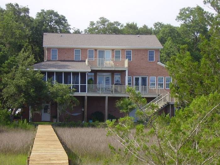 2nd image of 209 Marsh Oaks Dr