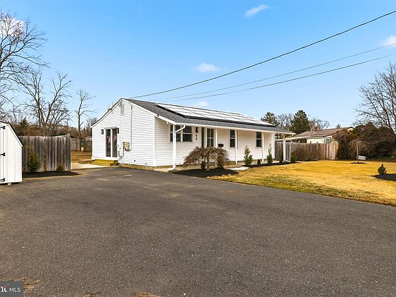 2nd image of 68 Craig Dr