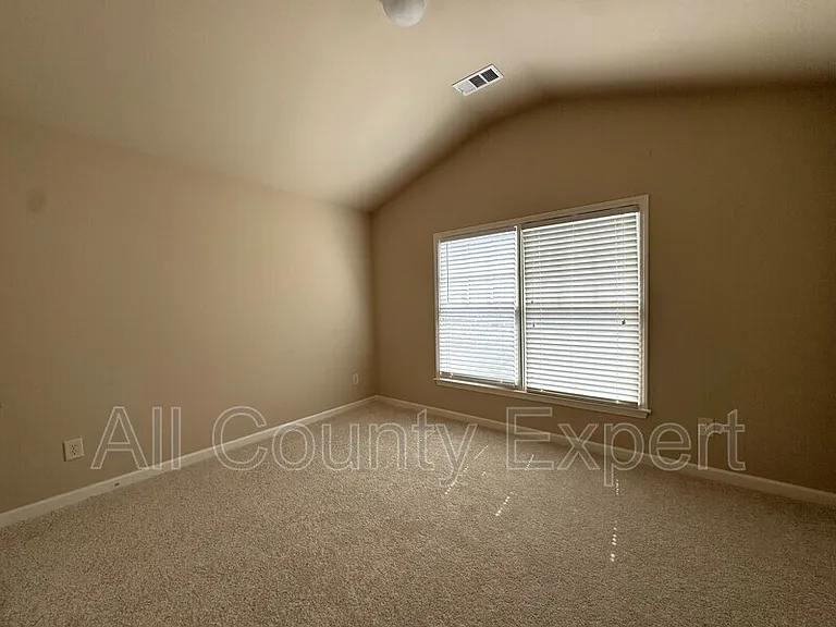 1065 Township Cir — Photo 21